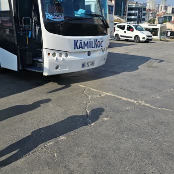 Kamil Koç Ataşehir Konum Bilgisi ve Kesin Ulaşım Püf Noktaları [2026] - Kapak Görseli